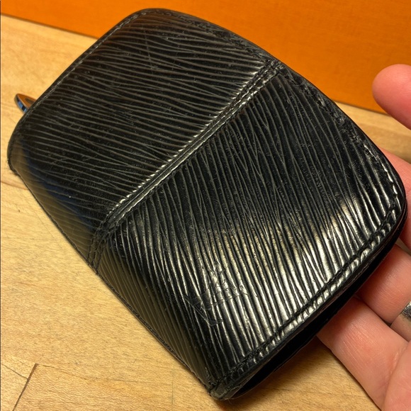 Louis Vuitton Black Epi Demi Lune Coin Pouch! - Picture 2 of 10
